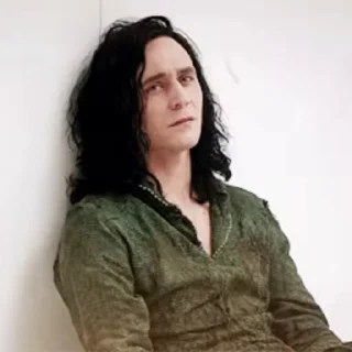 Sticker from the "Tom Hiddleston | Том Хиддлстон" sticker pack