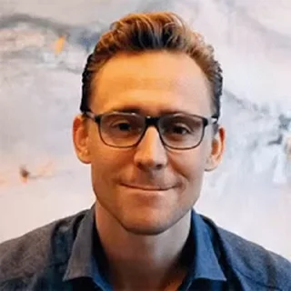 Стикер из набора "Tom Hiddleston | Том Хиддлстон"