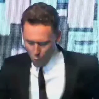 Стикер из набора "Tom Hiddleston | Том Хиддлстон"