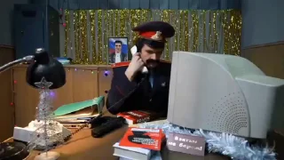 Стикер из набора "Badcomedian"