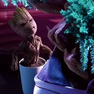 Стикер из набора "I am groot"