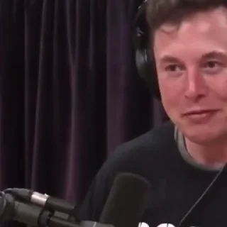 Стикер из набора "The great Elon Musk emotes 2"