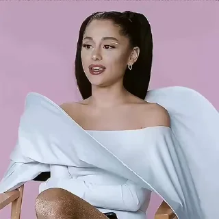 Sticker from the "Ariana Grande Videopack" sticker pack