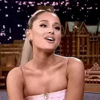 Sticker from the "Ariana Grande Videopack" sticker pack